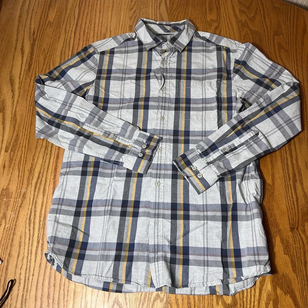 The North Face Men's Plaid Long Sleeve Button Up Shirt Size Medium 100% Cotton